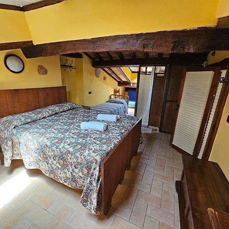 Agriturismo Ca Serrantonio - Ferri Appartamento Rossini Урбания Екстериор снимка
