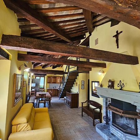 Agriturismo Ca Serrantonio - Ferri Appartamento Rossini Урбания Екстериор снимка