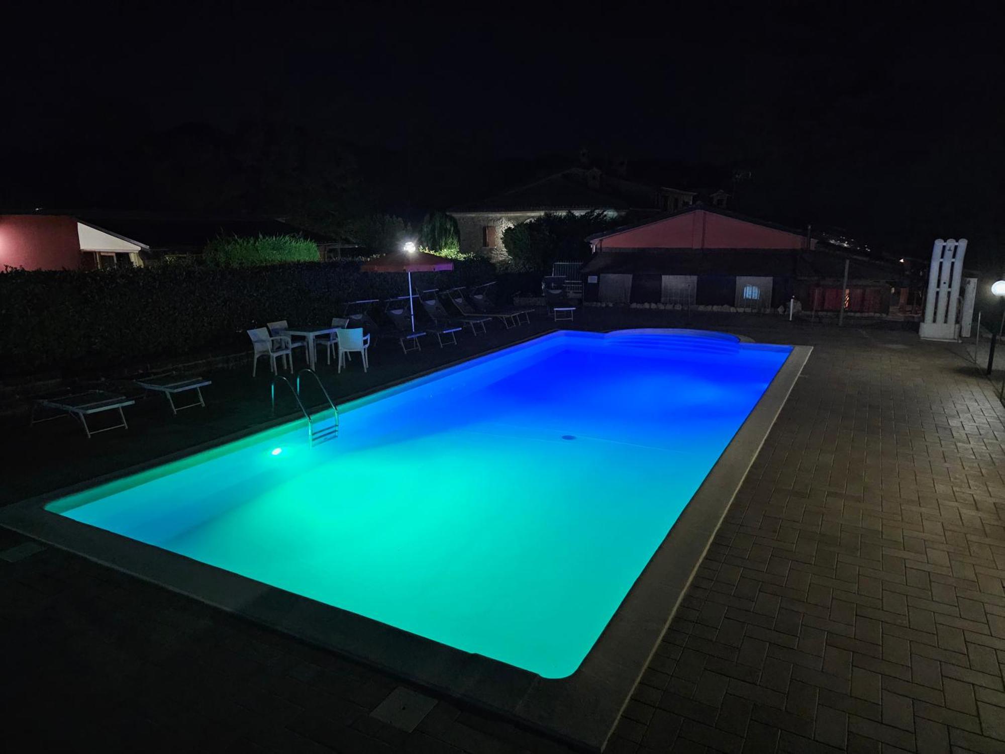 Agriturismo Ca Serrantonio - Ferri Appartamento Rossini Урбания Екстериор снимка