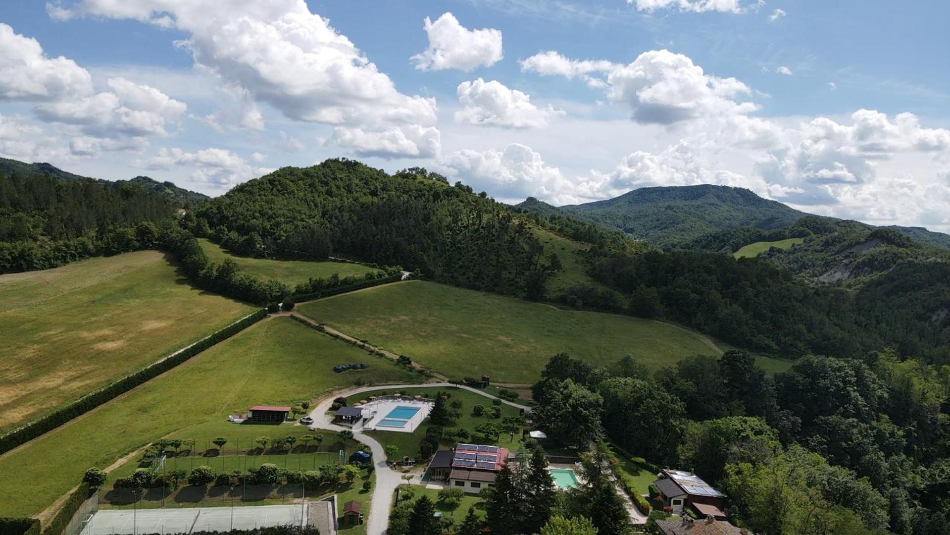 Agriturismo Ca Serrantonio - Ferri Appartamento Rossini Урбания Екстериор снимка