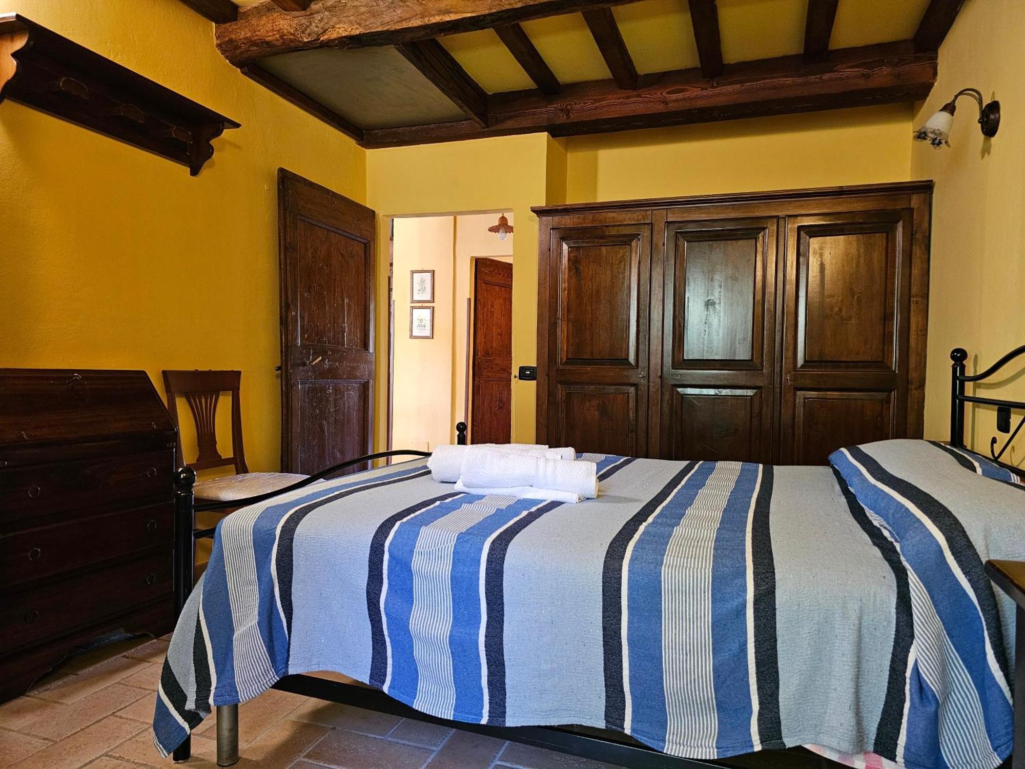 Agriturismo Ca Serrantonio - Ferri Appartamento Rossini Урбания Екстериор снимка